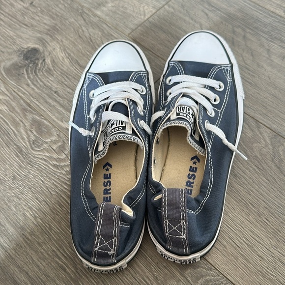 Slate Blue Converse shoes size 7 women’s - Picture 3 of 5